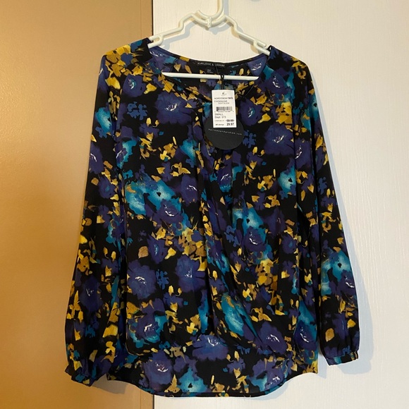 Top - Picture 5 of 11